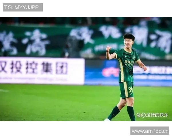 期待左边王钰栋右边谢晋中前卫蒯纪闻邝兆镭刘凯源万项替补阵容精彩亮相